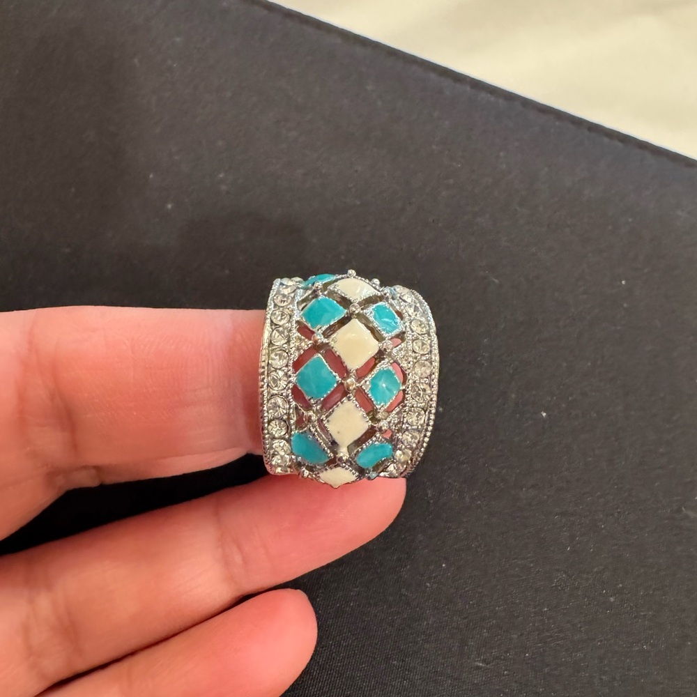 Turquoise and white Cocktail Ring Size 7